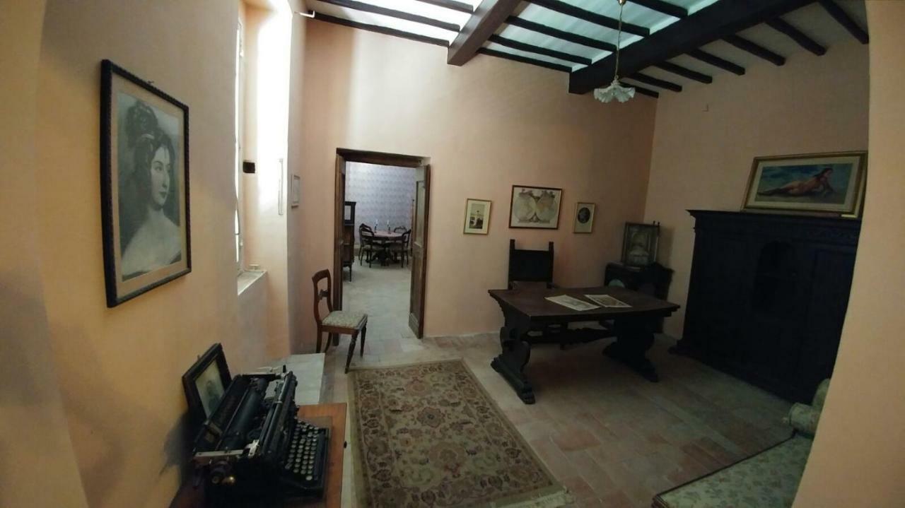 Casa Francesconi Guest House Pietra Rossa Exterior photo
